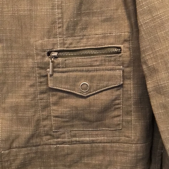 🧵 Olive Green Double Pocket Blazer - Picture 3 of 4